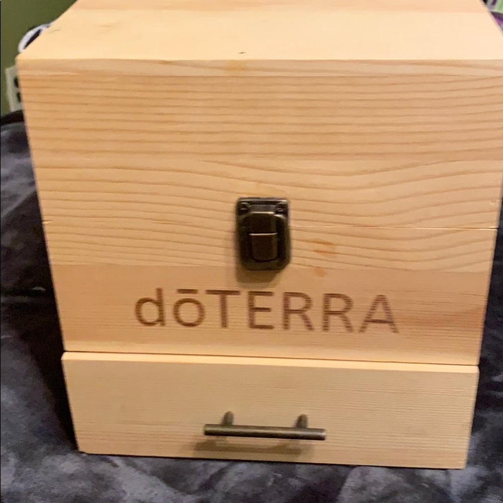 Doterra ( and 3 plant therapy)